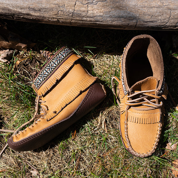 Women's Moose-Touch Earthing Moccasin Boots