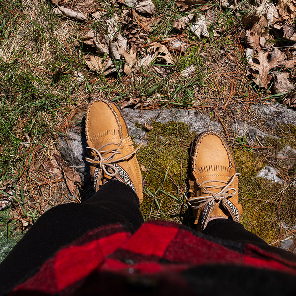 Women's Moose-Touch Earthing Moccasin Boots