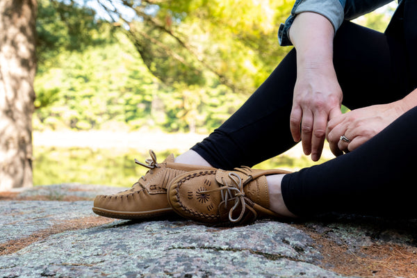 Women's Earthing Moccasins Fringe Copper Rivet Rubber Sole 2074CKL-R