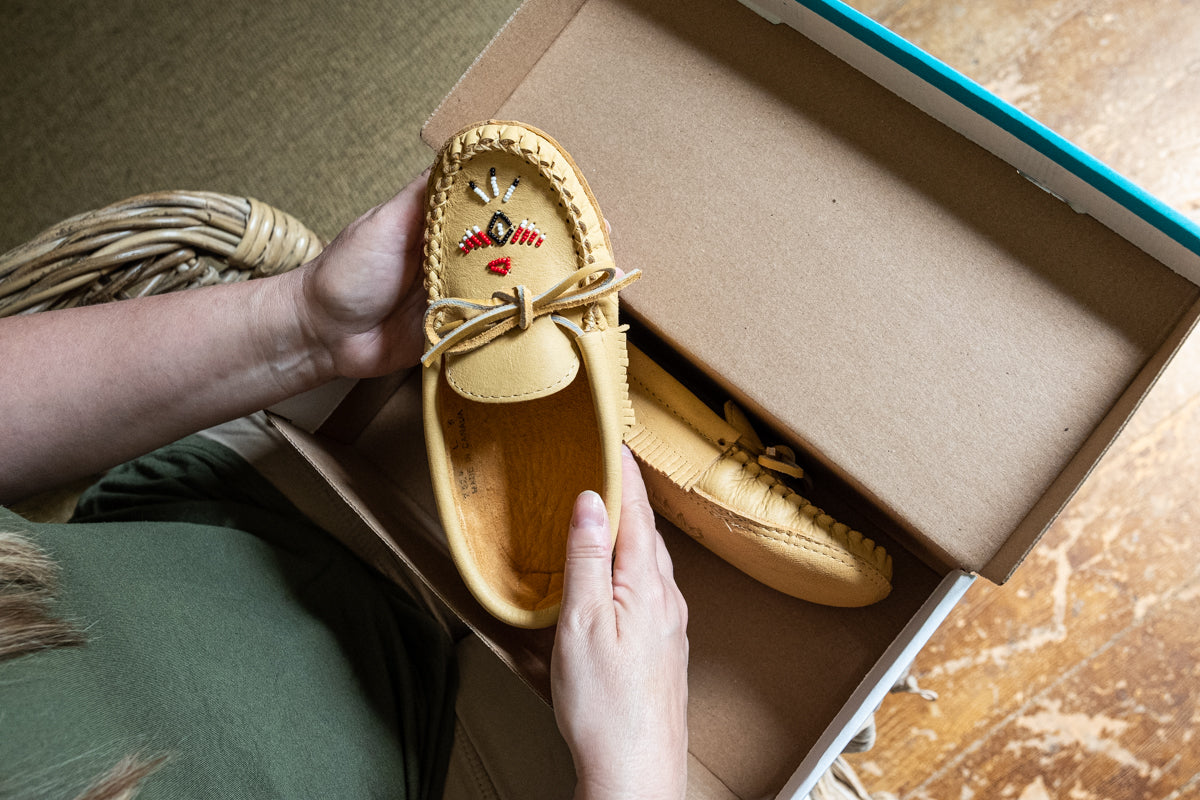 Women s MooseHide Soft Sole Fringed Moccasin Shoes for Earthing Healthy Grounded