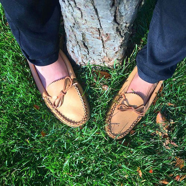 Women's Earthing Moccasins Moosehide with Oil Tan for Earthing BB495L